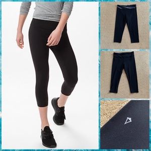 ivivva by lululemon black reversible crop leggings